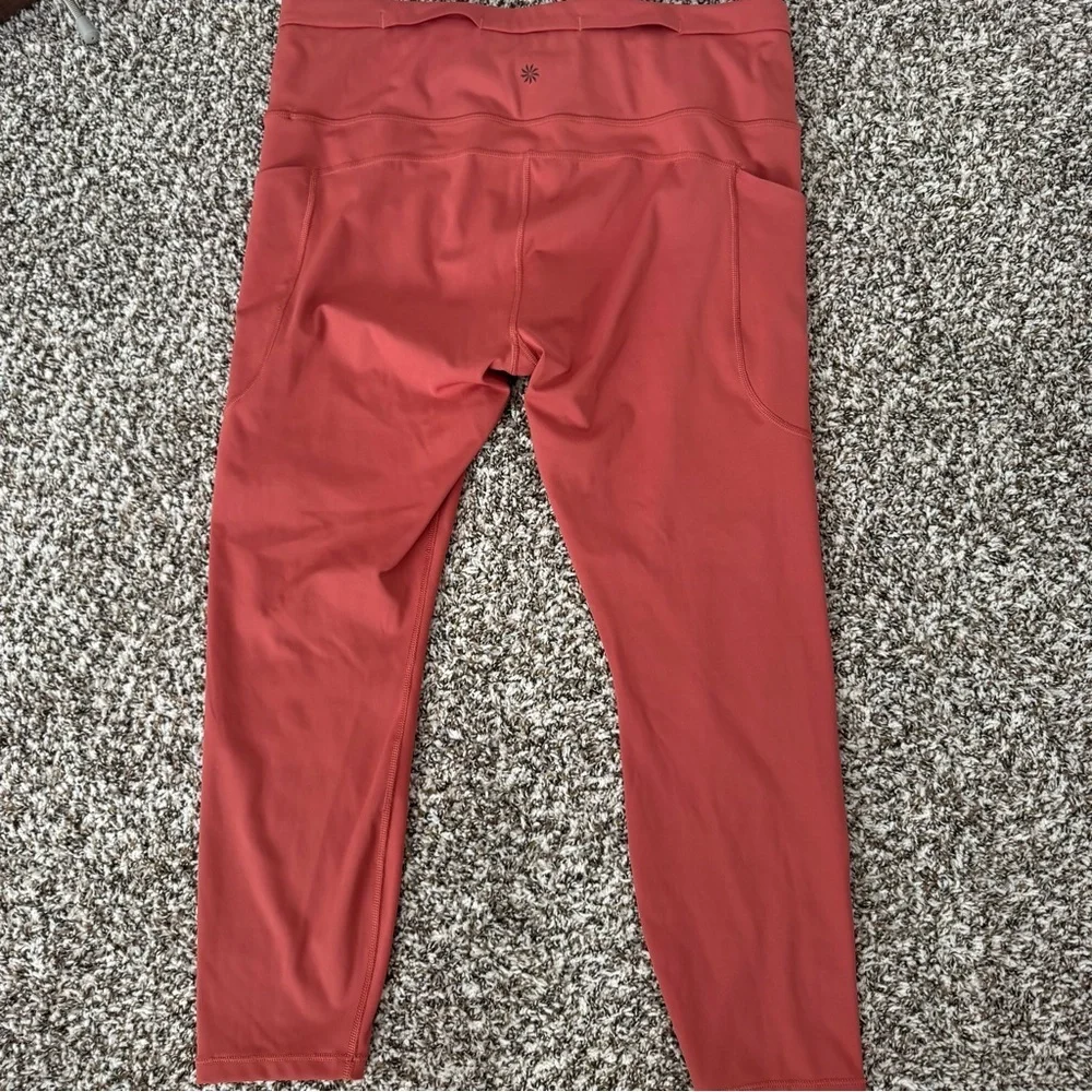 Athleta Ultimate Stash 7/8 Leggings Women’s XL Coral Pink Cutout Detail